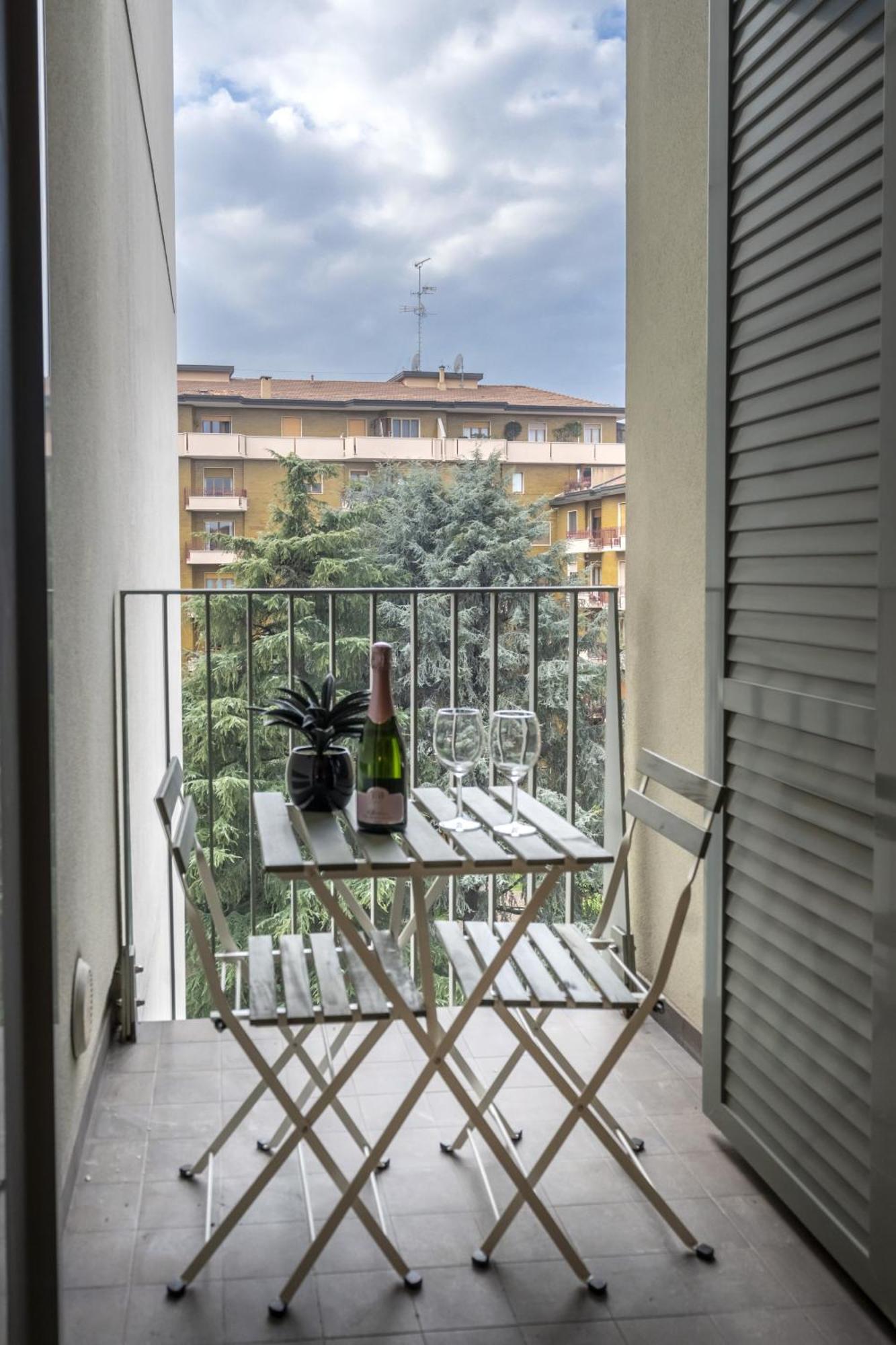 Appartamento Free Parking - Duomo Centro Modern - Private Gym - Metro Milano